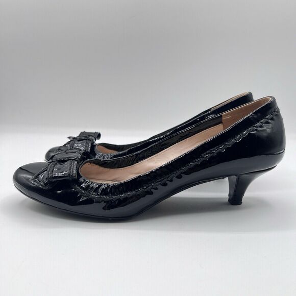 Prada Black Patent Leather Heels - Picture 6 of 16